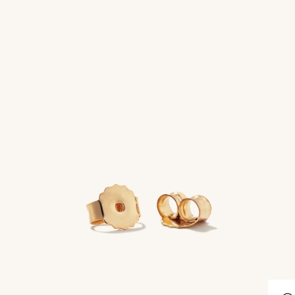 Mejuri Round Topaz Studs - Picture 4 of 12